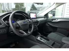 Ford Kuga (2022) thumbnail 3