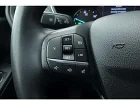 Ford Kuga (2022) thumbnail 21