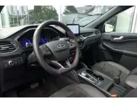 Ford Kuga (2022) thumbnail 3