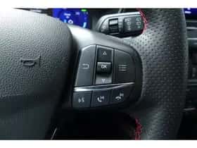 Ford Kuga (2022) thumbnail 28