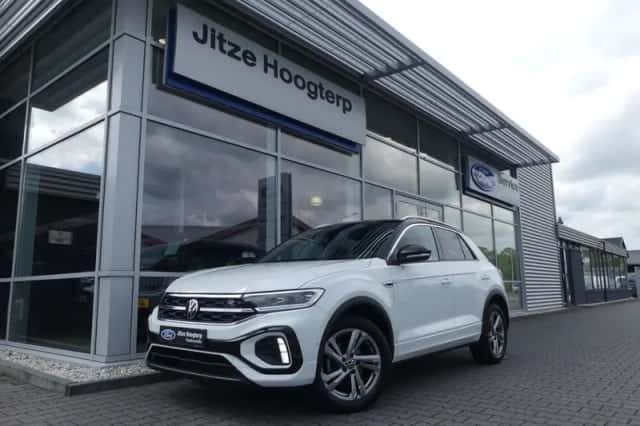 Volkswagen T-Roc (2022) thumbnail 1
