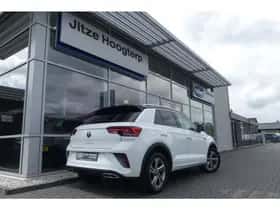 Volkswagen T-Roc (2022) thumbnail 2