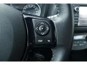 Toyota Yaris (2018) thumbnail 22