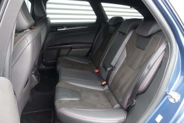 Ford Mondeo (2020) thumbnail 5