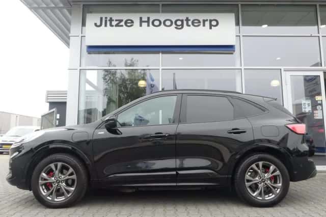 Ford Kuga (2022) thumbnail 6