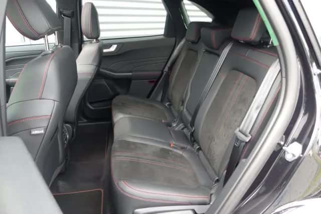 Ford Kuga (2024) thumbnail 5