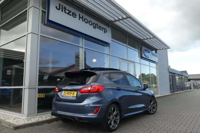 Ford Fiesta (2019) thumbnail 2