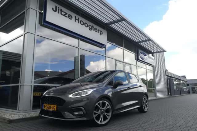 Ford Fiesta (2018) thumbnail 1