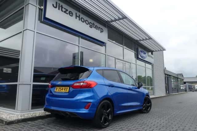 Ford Fiesta (2020) thumbnail 2