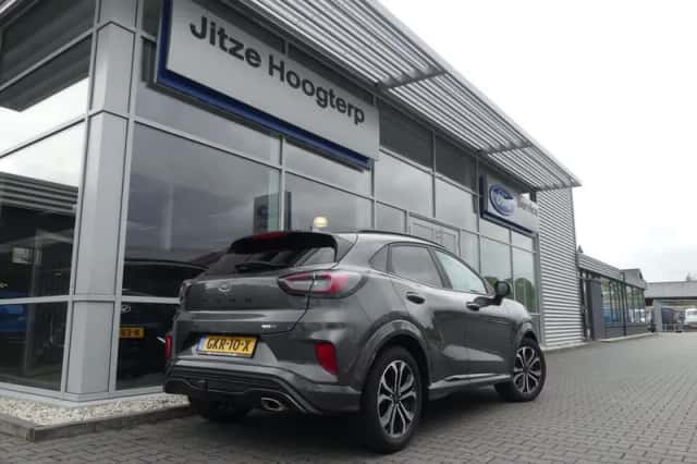 Ford Puma (2022) thumbnail 2