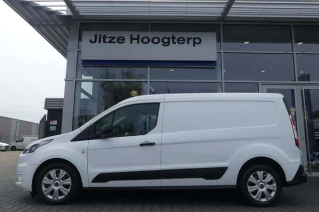 Ford Transit (2022) thumbnail 5