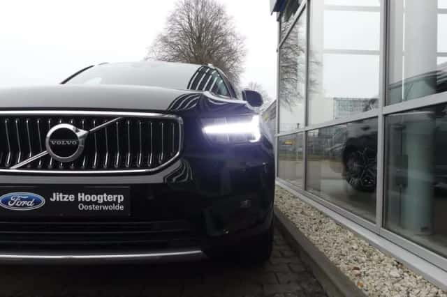 Volvo XC40 (2021) thumbnail 3