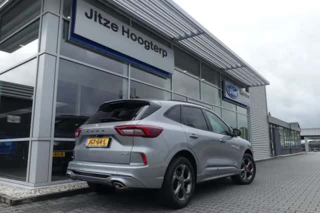 Ford Kuga (2025) thumbnail 2