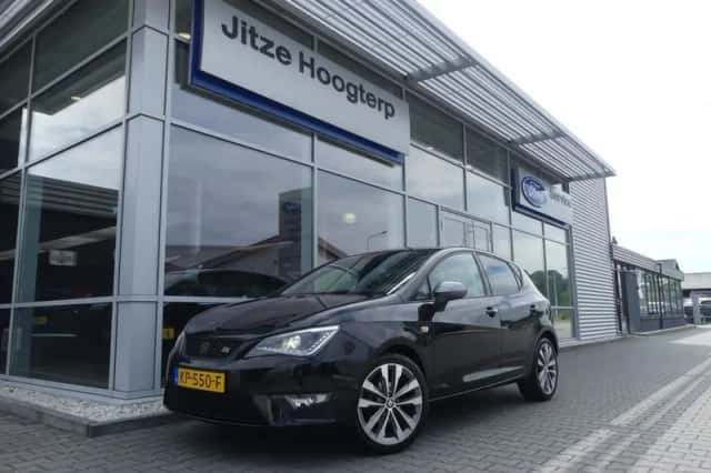 SEAT Ibiza (2017) thumbnail 1