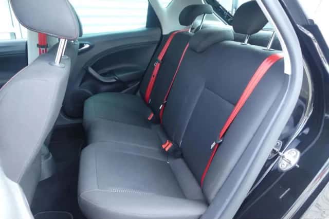 SEAT Ibiza (2017) thumbnail 5