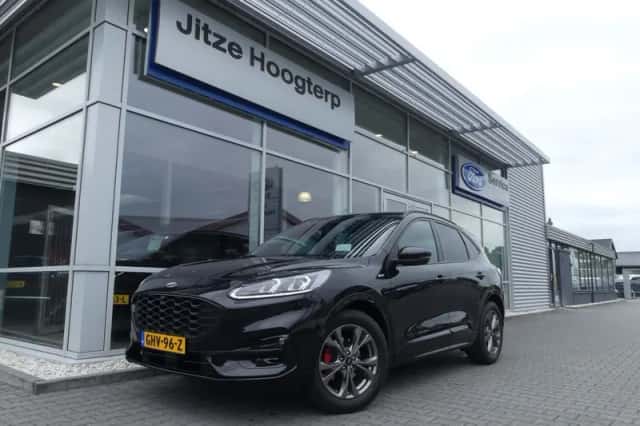 Ford Kuga (2022) thumbnail 1