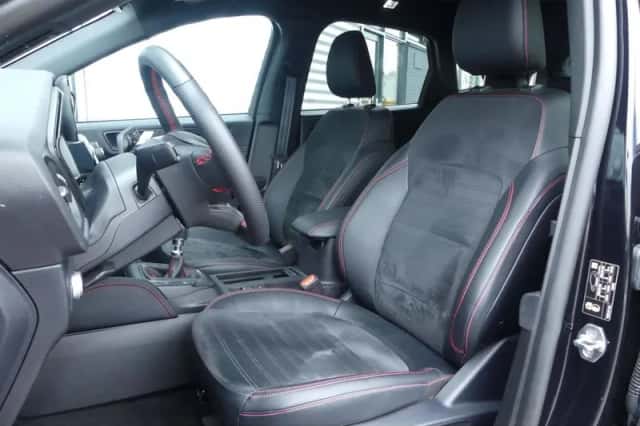 Ford Kuga (2022) thumbnail 4