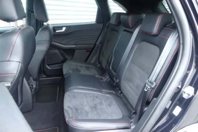 Ford Kuga (2022) thumbnail 5