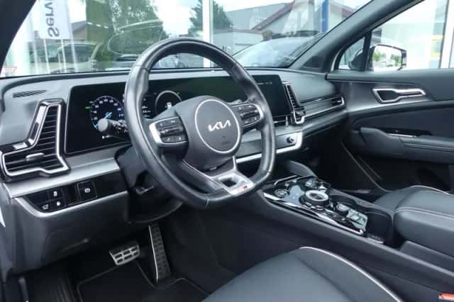 Kia Sportage (2022) thumbnail 3