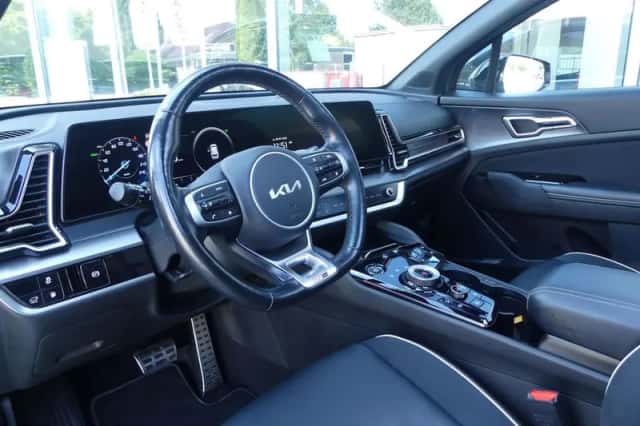 Kia Sportage (2022) thumbnail 3