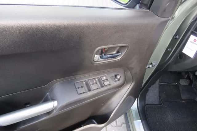 Suzuki Ignis (2022) thumbnail 4