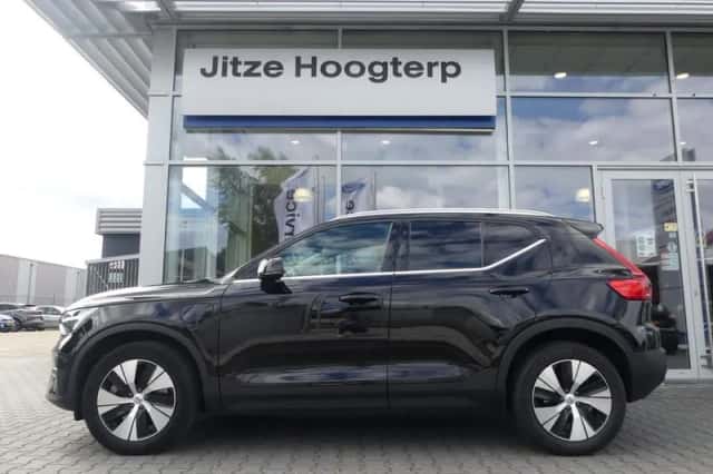Volvo XC40 (2022) thumbnail 6