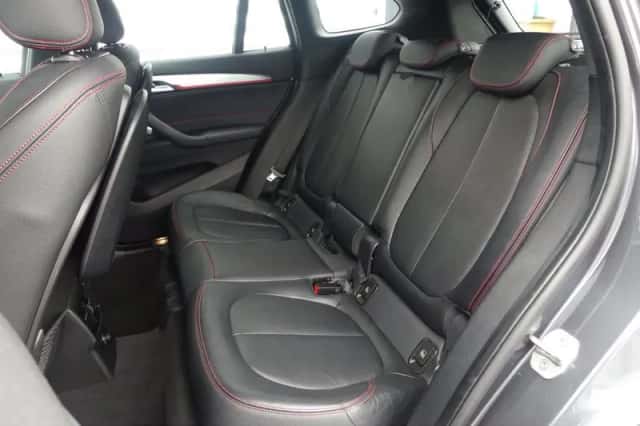 BMW X1 (2015) thumbnail 5