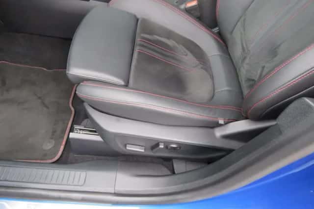 Ford Kuga (2024) thumbnail 6