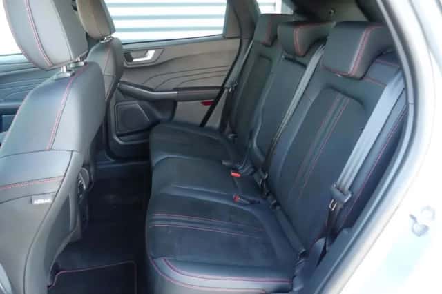 Ford Kuga (2025) thumbnail 5