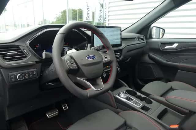 Ford Kuga (2026) thumbnail 3
