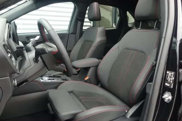 Ford Kuga (2026) thumbnail 4