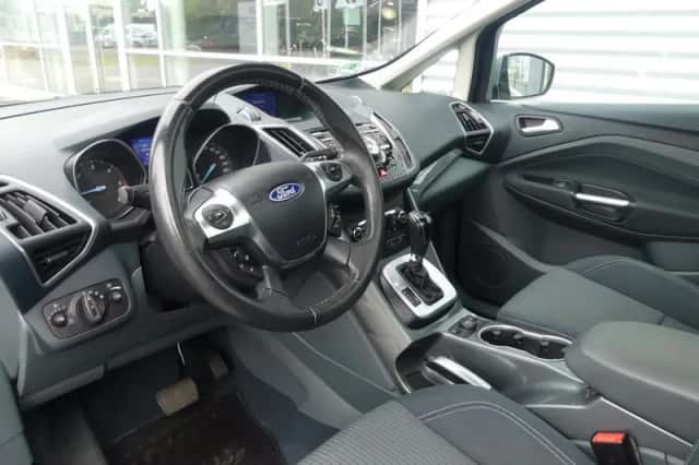 Ford C-Max (2012) thumbnail 3