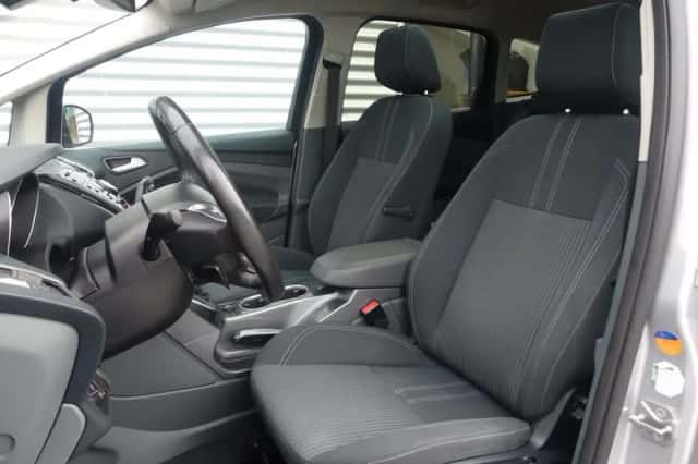 Ford C-Max (2012) thumbnail 4