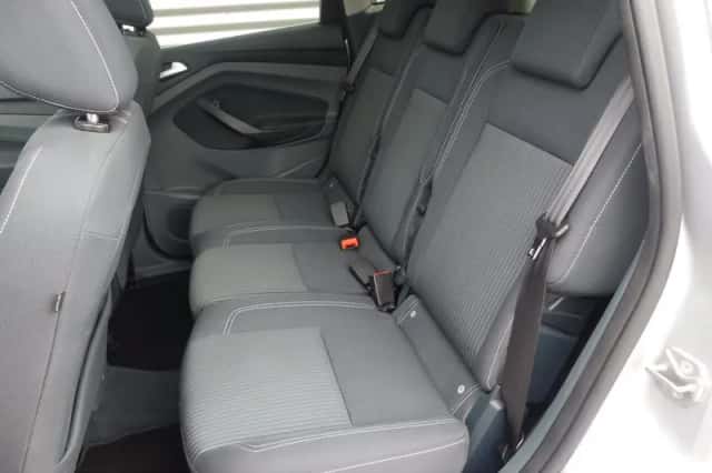 Ford C-Max (2012) thumbnail 5