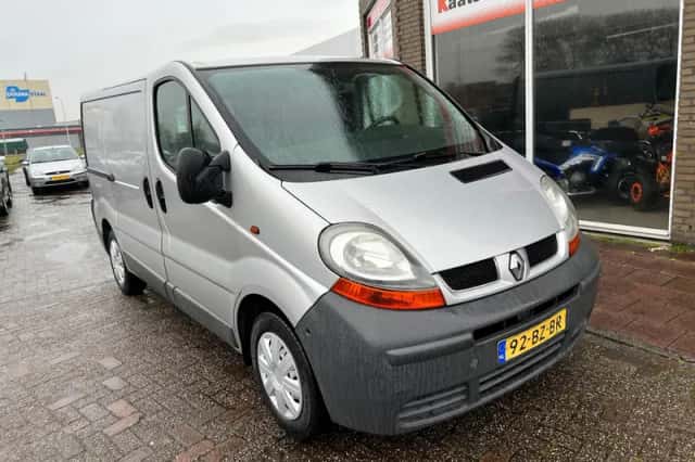 Renault Trafic (2006) thumbnail 5