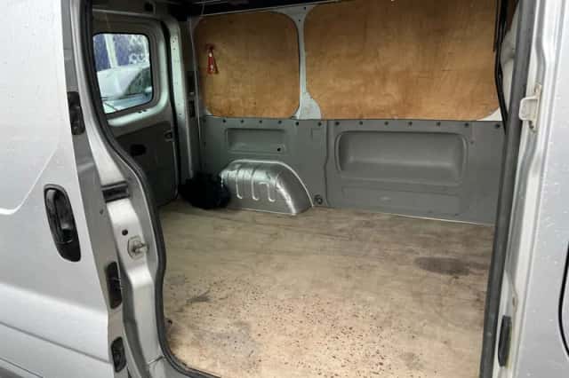 Renault Trafic (2006) thumbnail 6