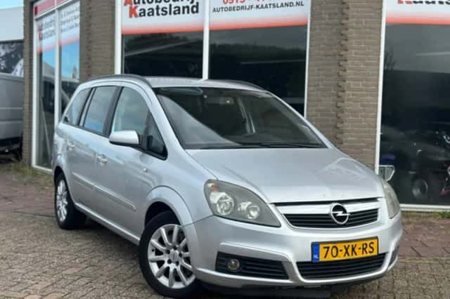Opel Zafira (2007) thumbnail 1