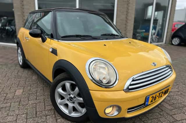 MINI Mini (2007) thumbnail 2