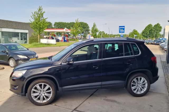 Volkswagen Tiguan (2008) thumbnail 6