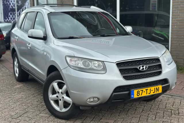 Hyundai Santa Fe (2006) thumbnail 3