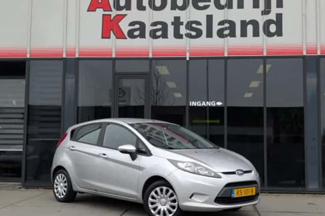 Ford Fiesta (2009) thumbnail 1