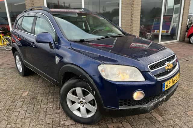 Chevrolet Captiva (2006) thumbnail 3