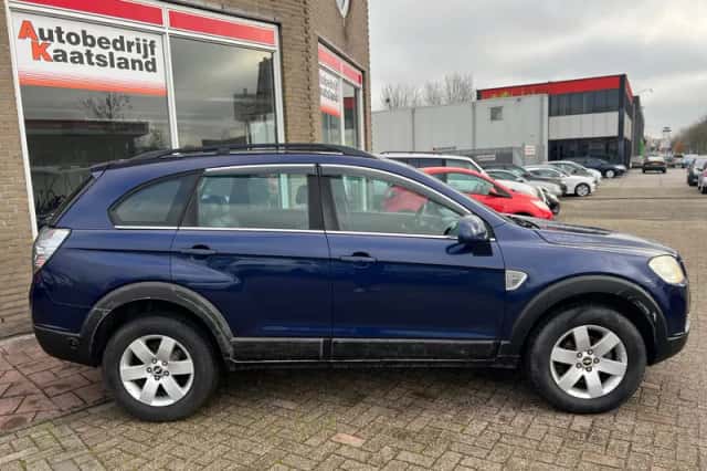 Chevrolet Captiva (2006) thumbnail 6