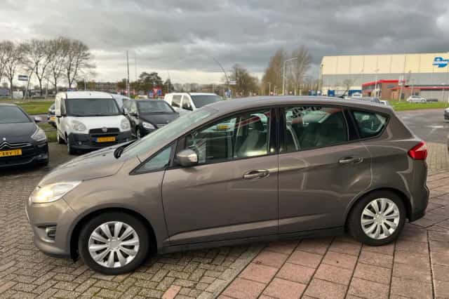 Ford C-Max (2013) thumbnail 5