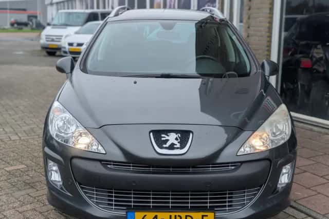 Peugeot 308 (2009) thumbnail 5