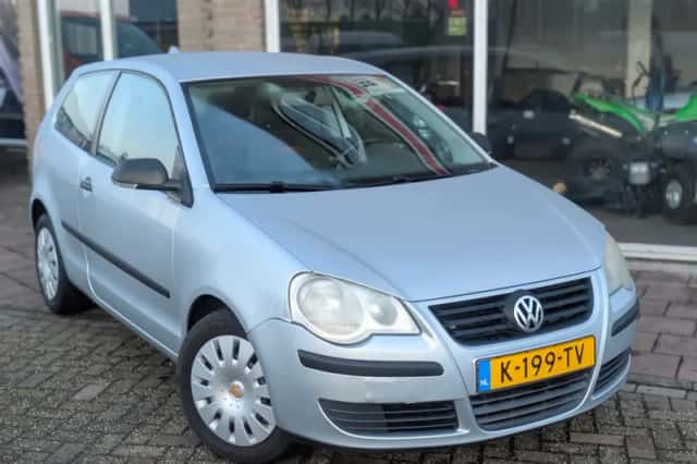 Volkswagen Polo (2006) thumbnail 5
