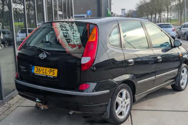 Nissan Almera Tino (2003) thumbnail 6