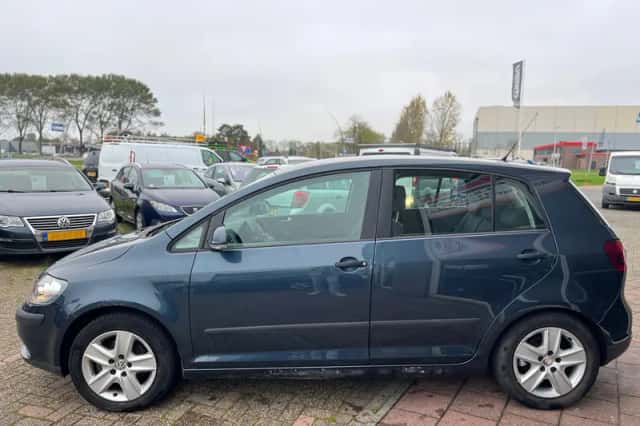 Volkswagen Golf (2006) thumbnail 4