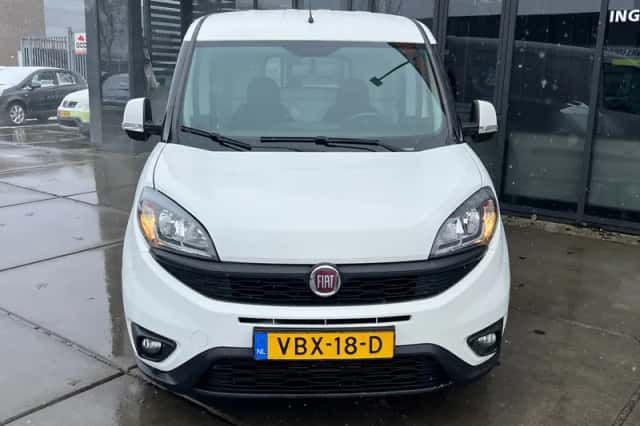 Fiat Doblò (2019) thumbnail 5