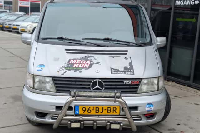 Mercedes-Benz Vito (2003) thumbnail 3
